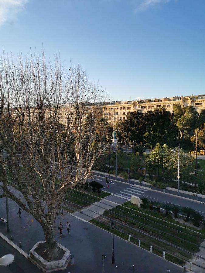 2 Pieces Vieux Nice Vue Coulee Verte Exterior foto